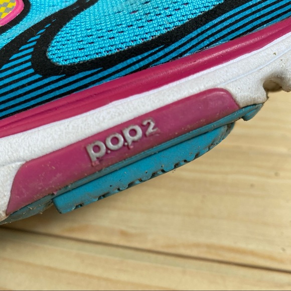 NEWTON RUNNING • Kismet running shoes - Size 9 - Picture 12 of 15